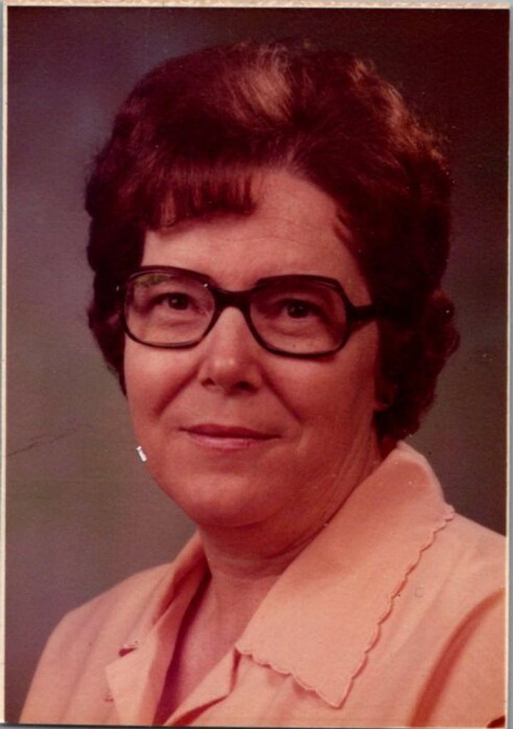 Dolly Larragan