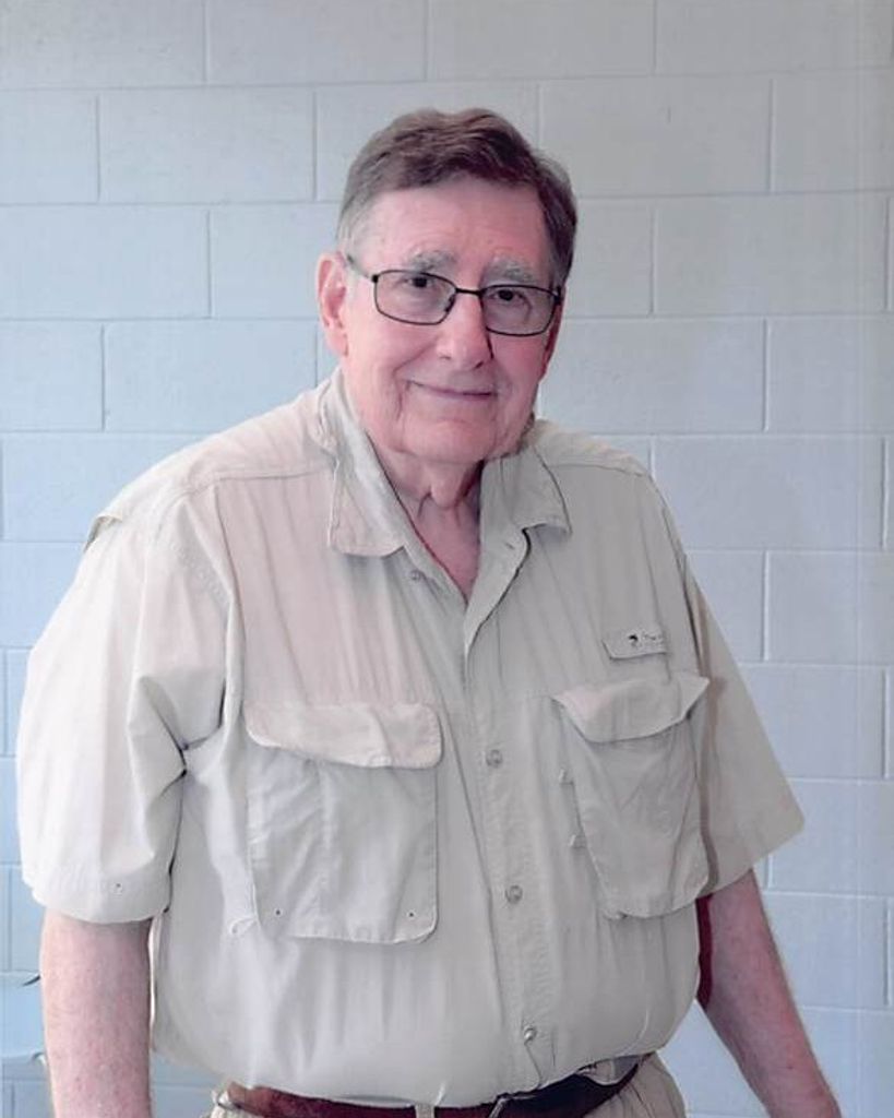 Michael J Duczman