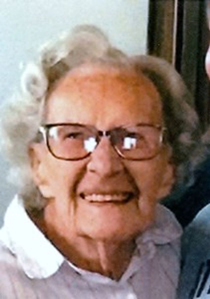 Shirley Maurine Carubie