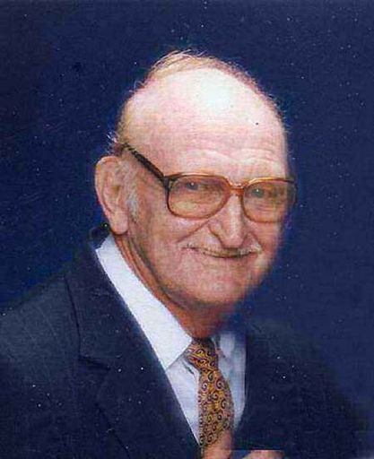 Dale Lloyd Whalen photo gallery thumbnail 1 of 1