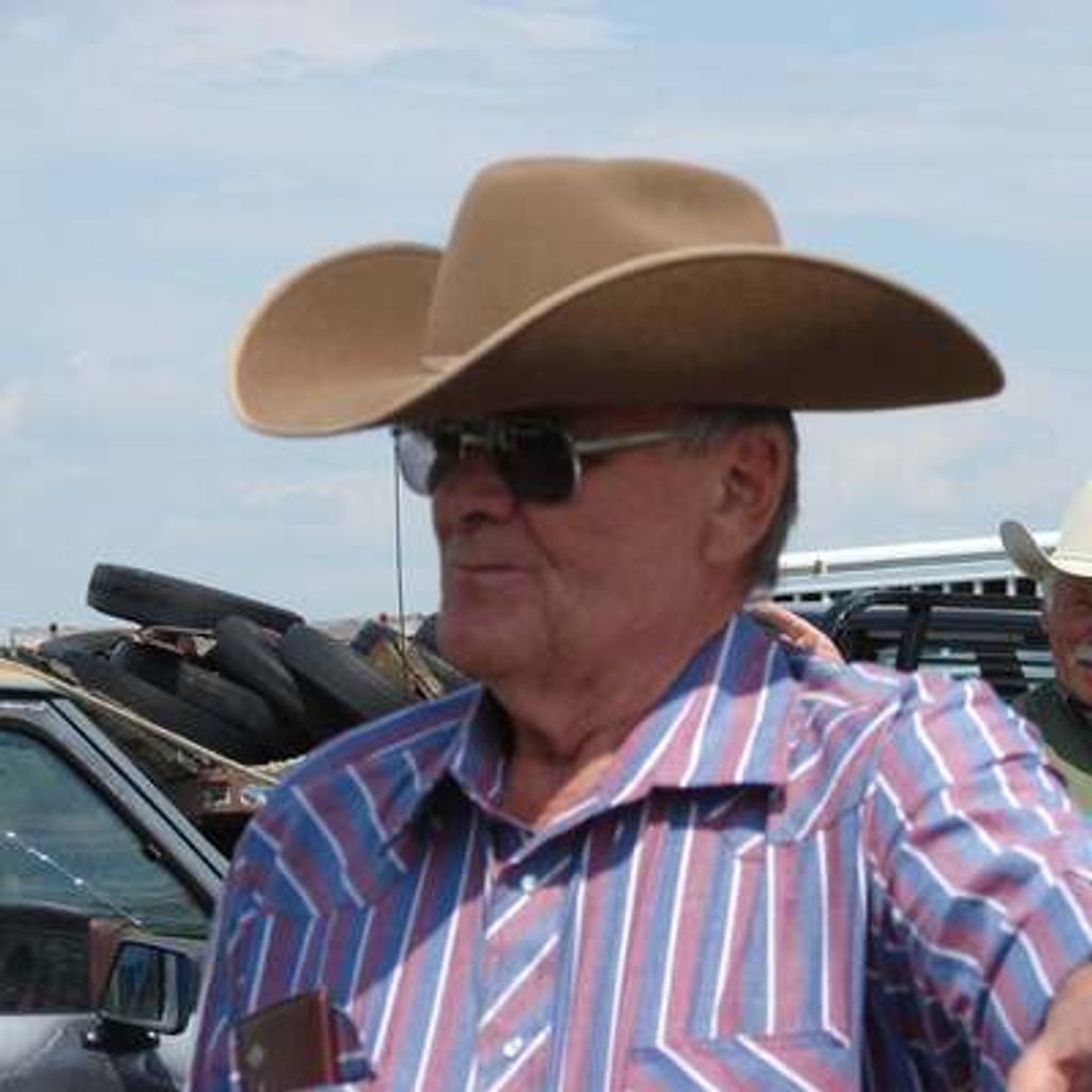 Jon Hall Evers Profile Photo