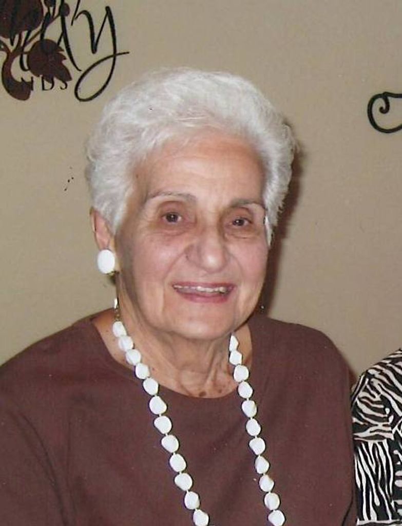 Fay Kollias
