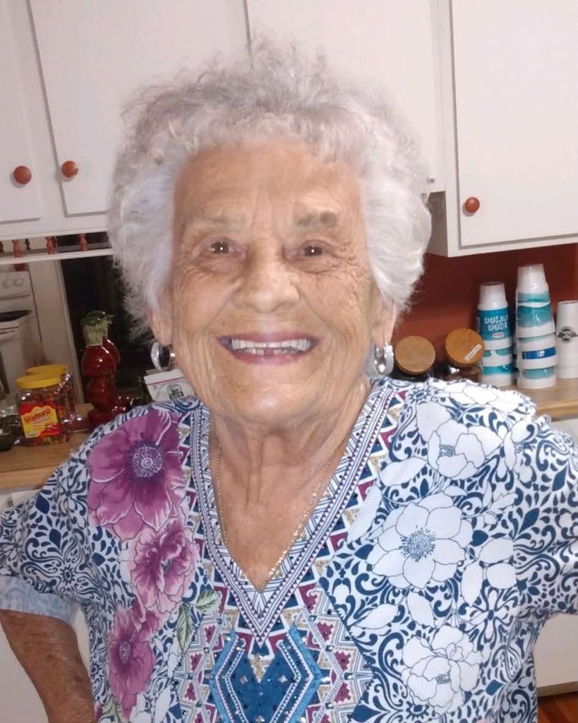 Linda G. Lewis