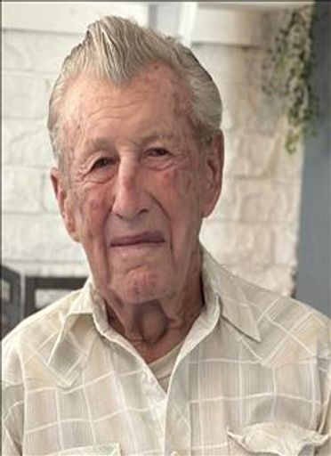 Roger Holldorf's obituary image