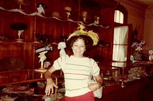 Linda Varnado Legnon photo gallery thumbnail 50 of 86