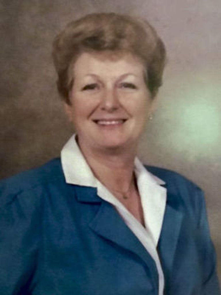 Elvina Lyons Profile Photo