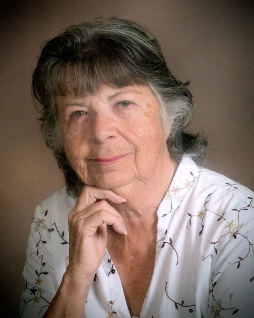 Lois "Lanny" Anne (Smith)  Thomas