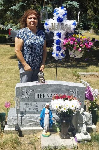 Francisca H. Torres photo gallery thumbnail 184 of 297