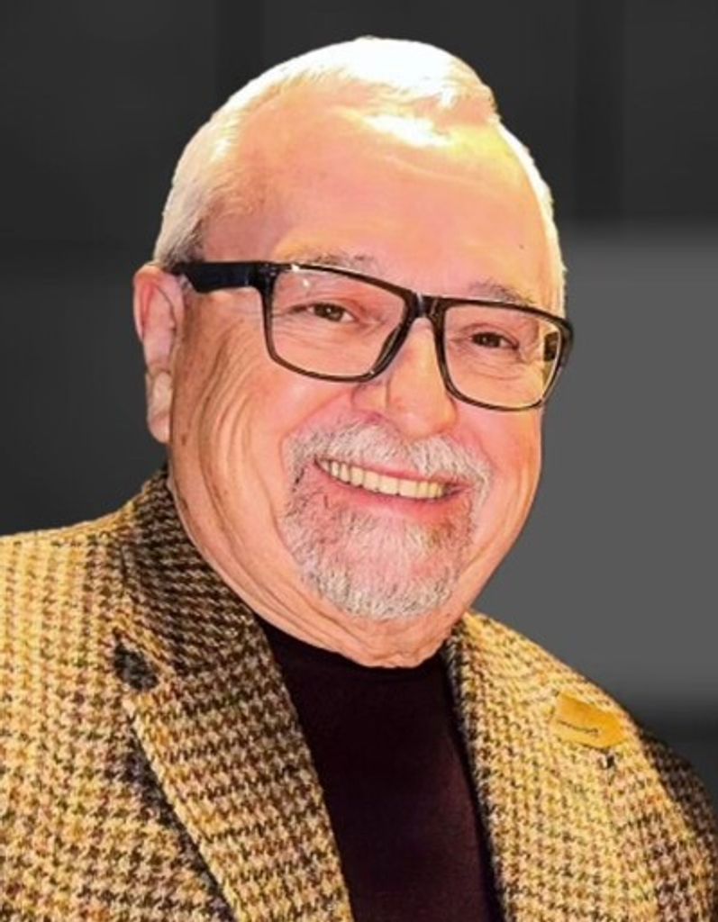 Dennis P. Pabis Profile Photo