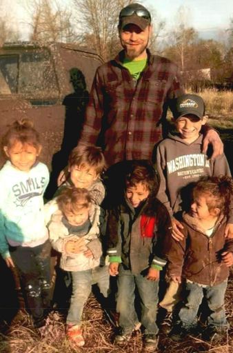David Scott Reed photo gallery thumbnail 31 of 81