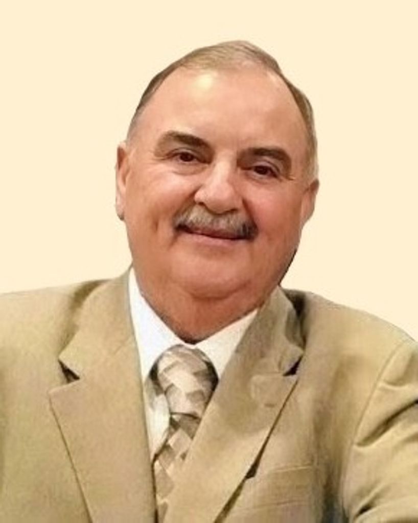 Ricardo Salinas, Sr. Profile Photo