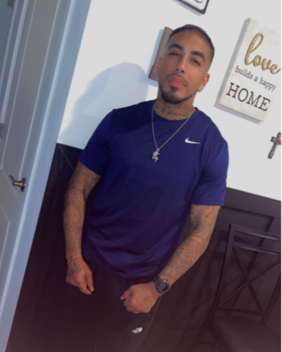 Angel Vincent Bustamante Profile Photo