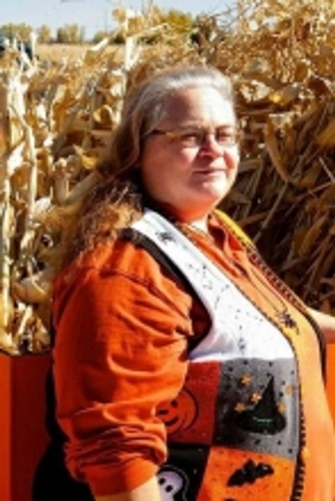 Laurie Janet Klingelhoets Profile Photo