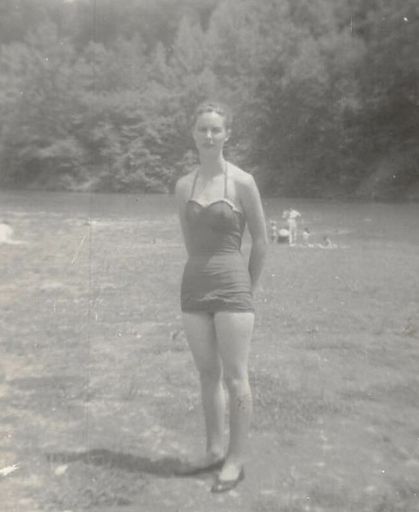 Irene (Wright)  Simpson photo gallery thumbnail 181 of 296