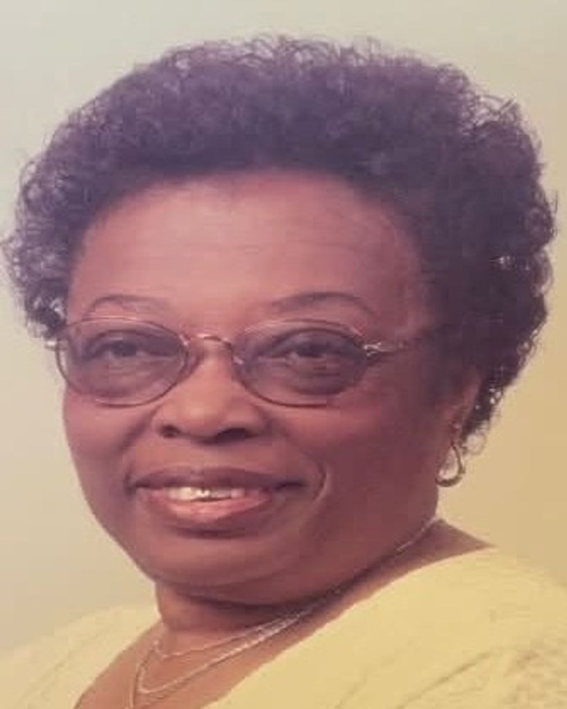 Ms. Annie McKinnon Profile Photo