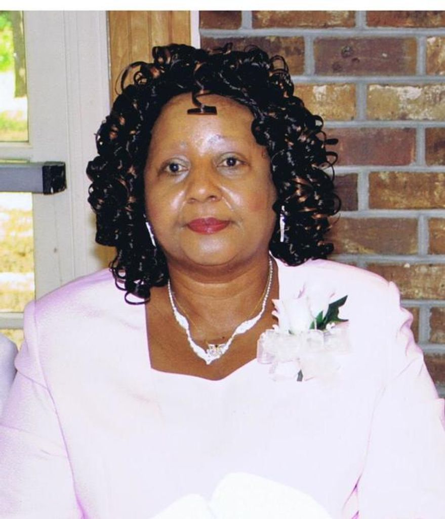 Mildred E Bennett