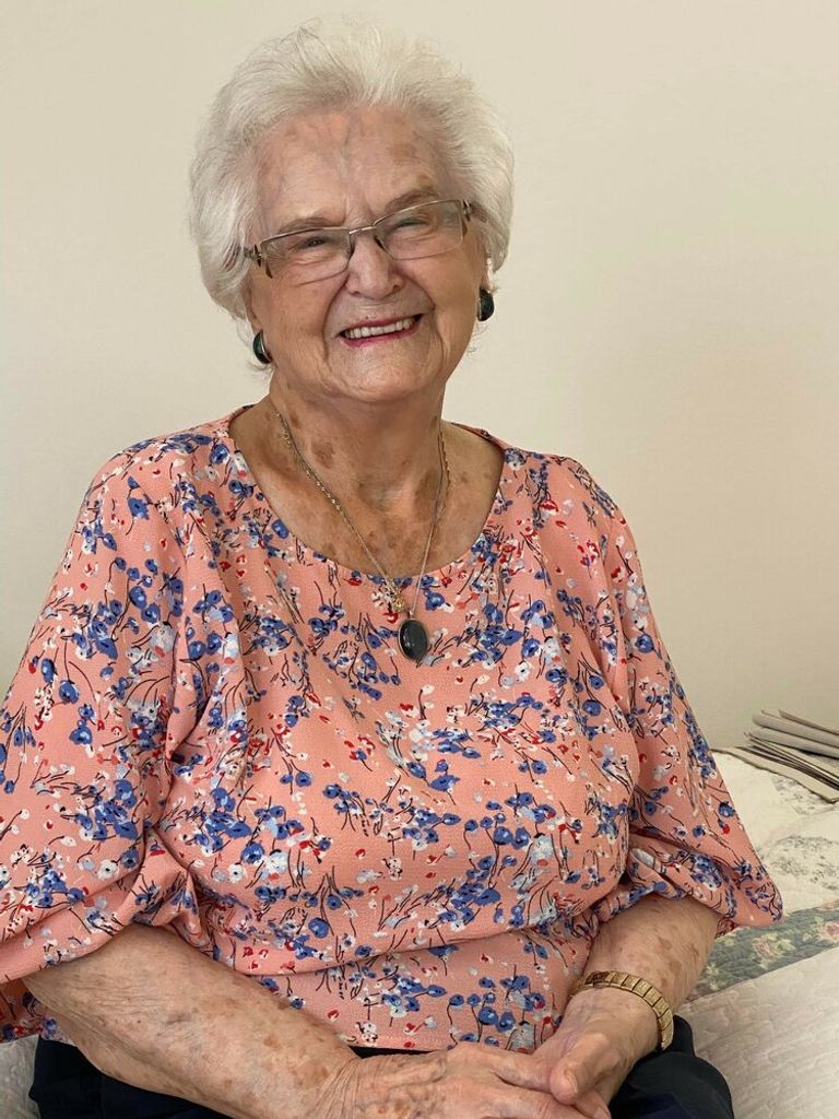 Rose Kosteroski Profile Photo