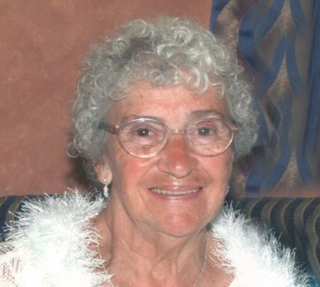 Angela C. Medeiros Profile Photo