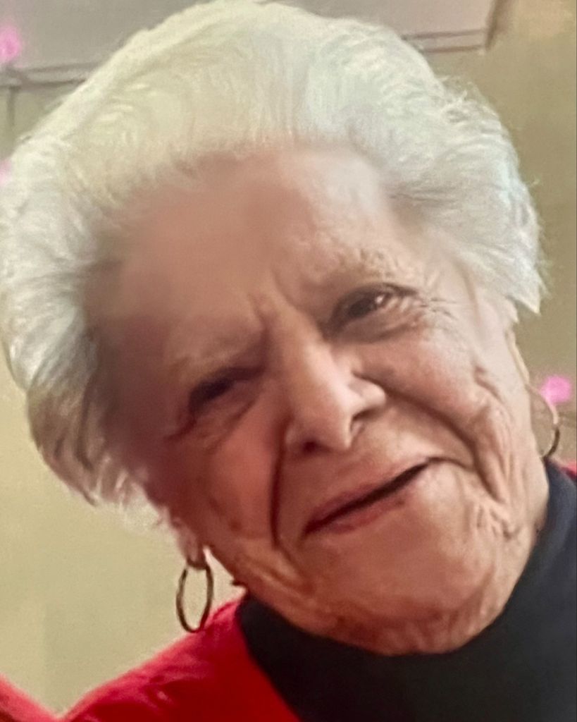 Alice P. Castanho Profile Photo