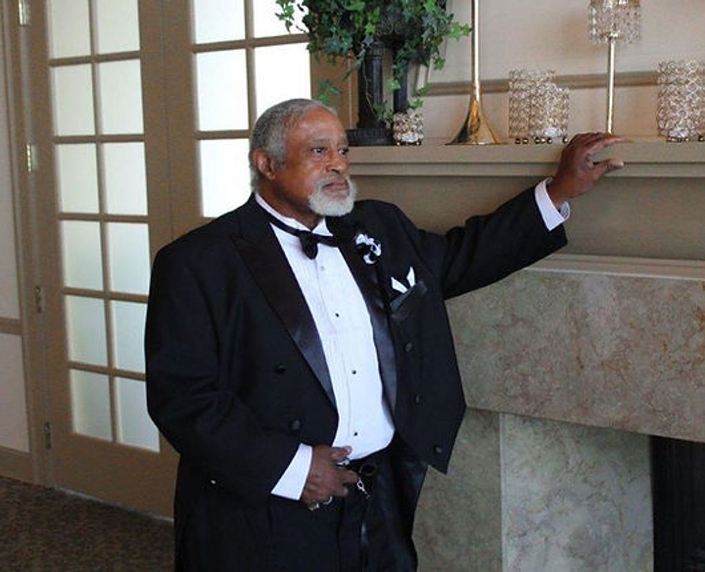 Ernest Paxton, Jr.