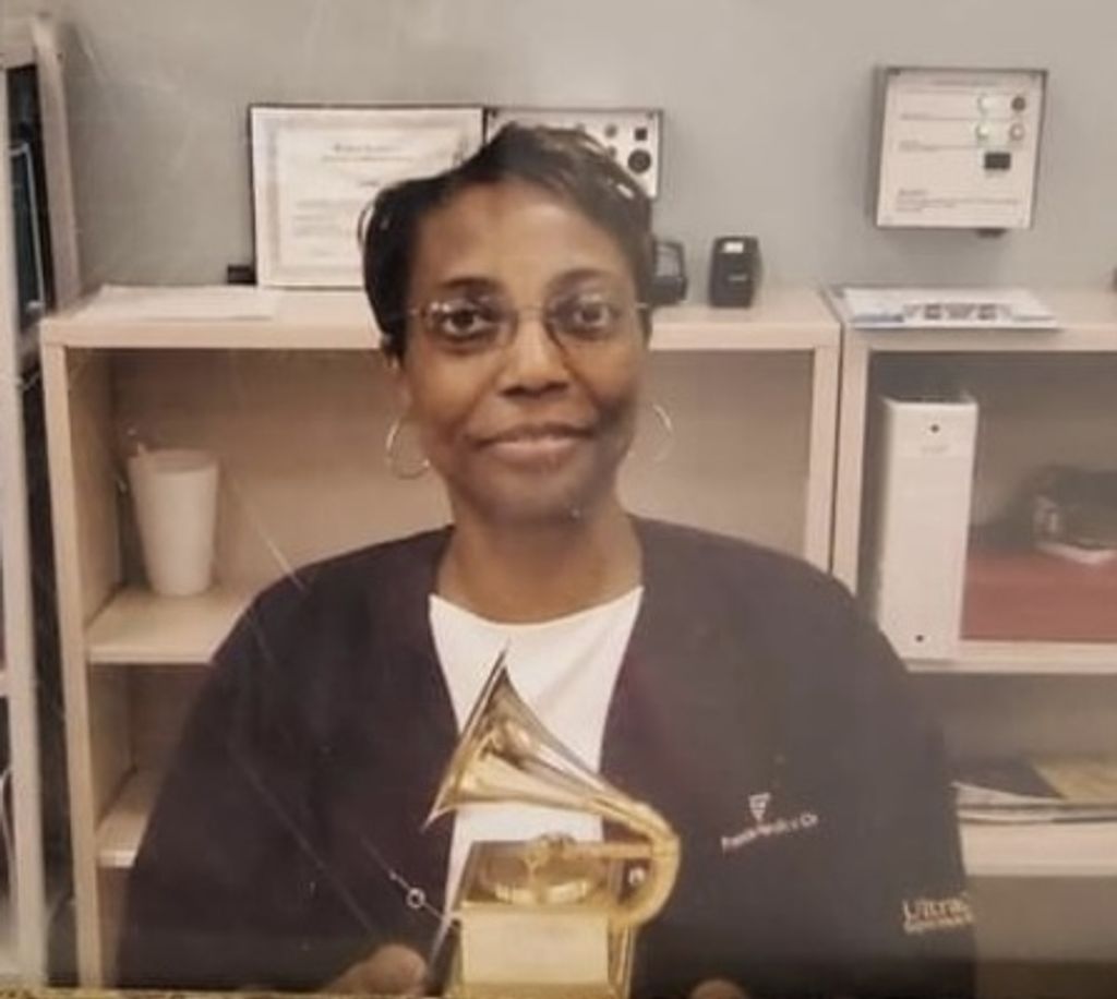 Mrs. Linda Haulcy Profile Photo