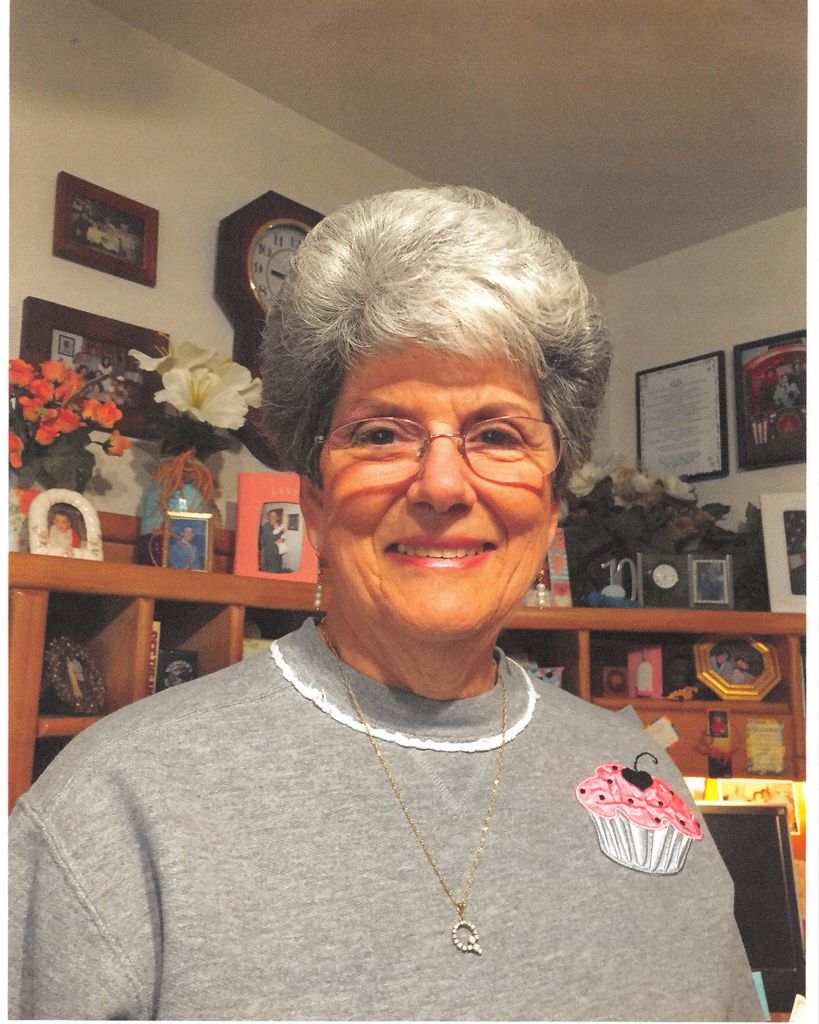 Suzanne Carol Garrett Profile Photo
