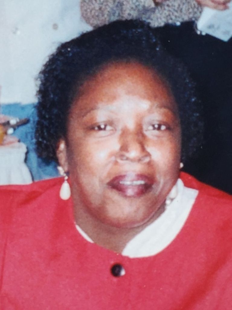 Linda Russ Moore