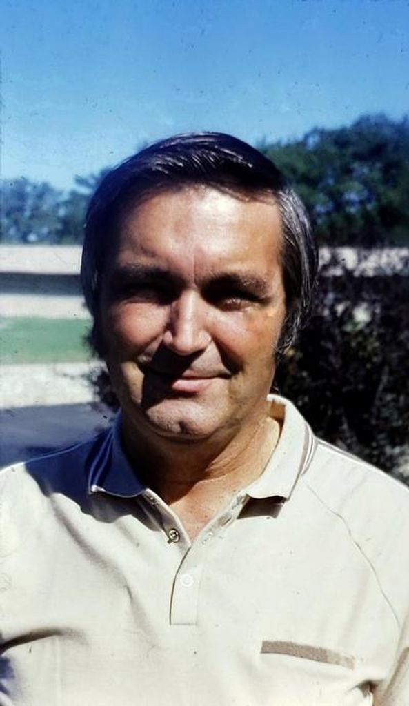 Robert D Best