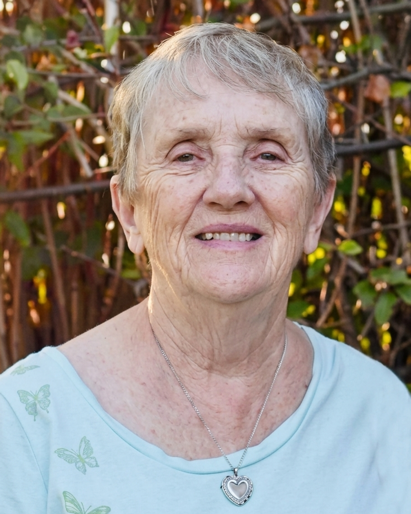 Gloria Paster Profile Photo
