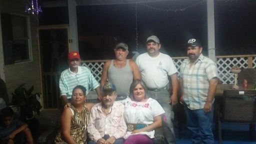 Armando Hinojosa photo gallery thumbnail 9 of 47