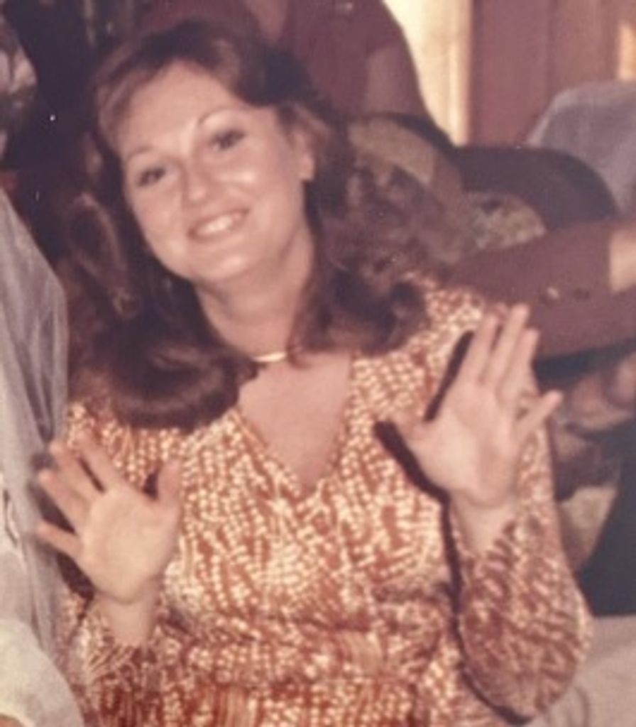 Michelle Waits Profile Photo