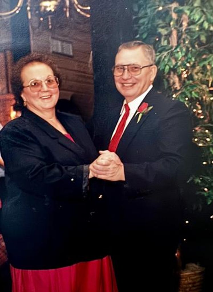 Mary Warren Hallum Profile Photo