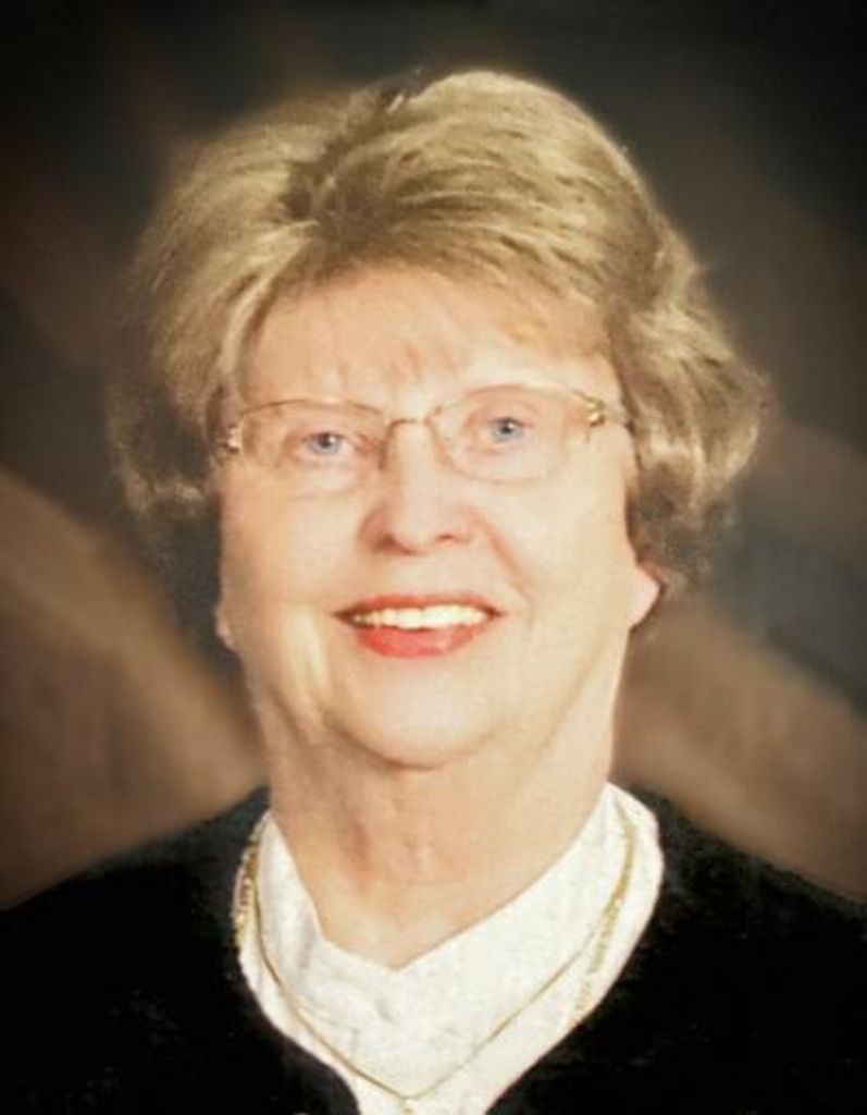 Karen Requist Profile Photo