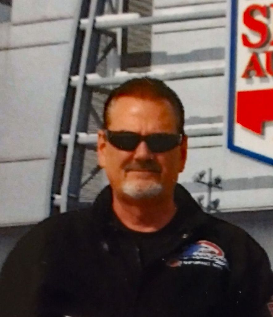 Jon Ludwig Magovac Profile Photo