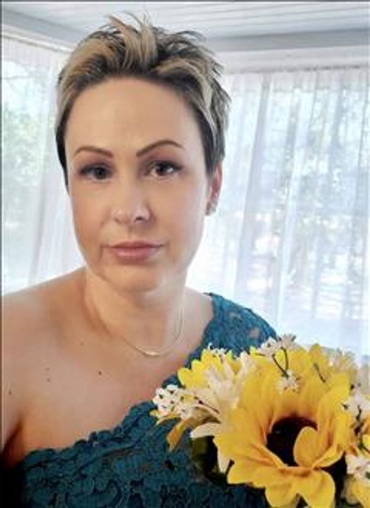 Dana Laraine Vickers Profile Photo