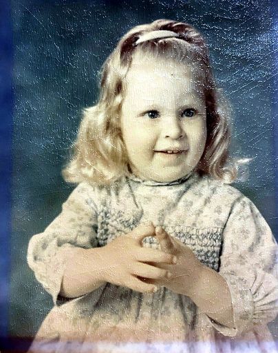 Sheila Raney photo gallery thumbnail 33 of 159
