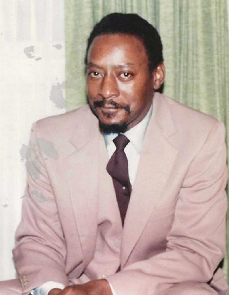 Frank Vernon Smith Profile Photo