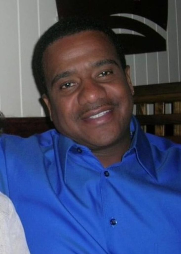 Dave Junior Huggins Profile Photo