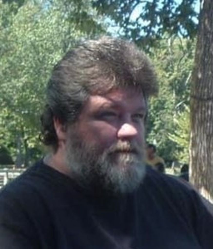 Robert "Robbie" Brown Profile Photo