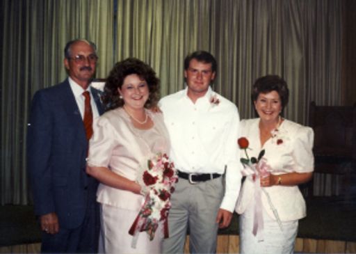 Linda Louise Blackmon photo gallery thumbnail 28 of 35