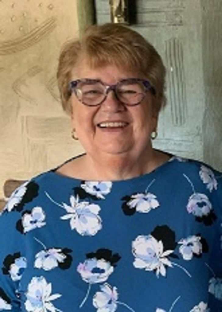 Sandra "Sandy O'Neil Profile Photo