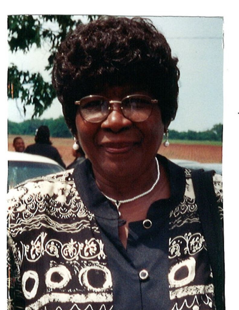 Mrs. Annie Mae Holley Burks Profile Photo