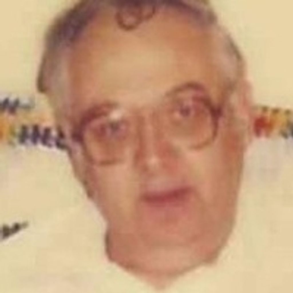 Richard E Peters