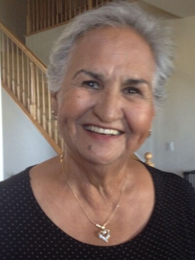 Edwina Pineda Profile Photo