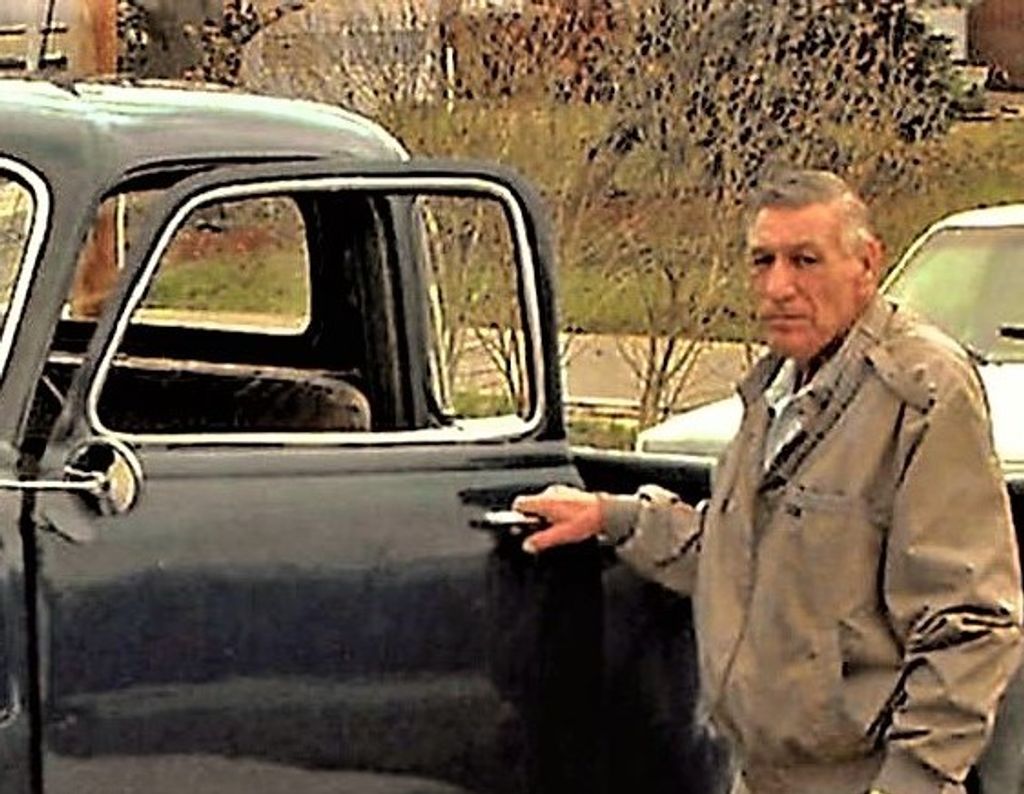 Robert "Bob" Hall
