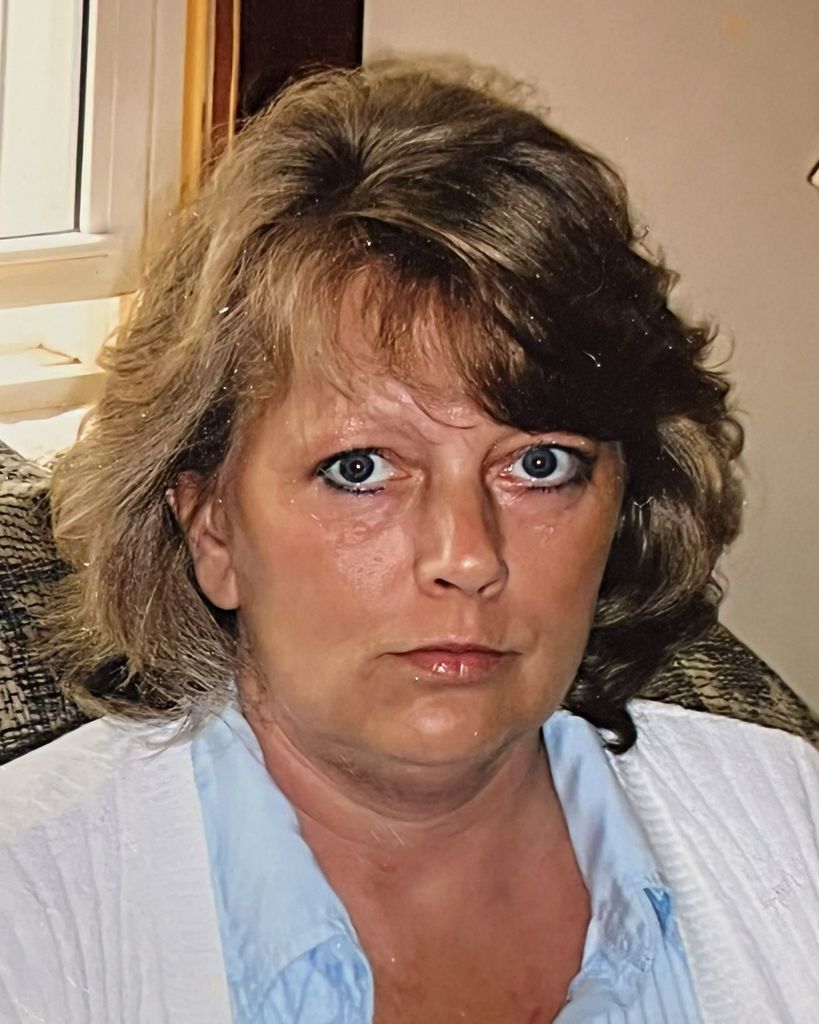 Karen Gale (Wood) Bridgewater Profile Photo