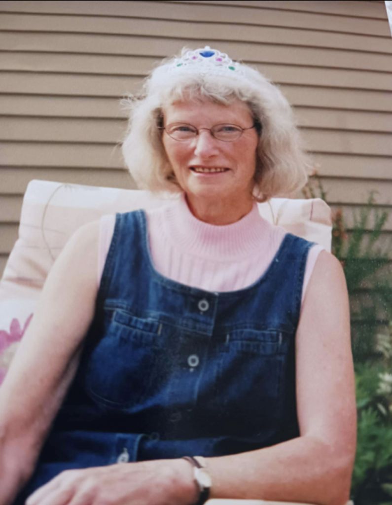 Evelyn Jane (Morris)  Wolfe Profile Photo