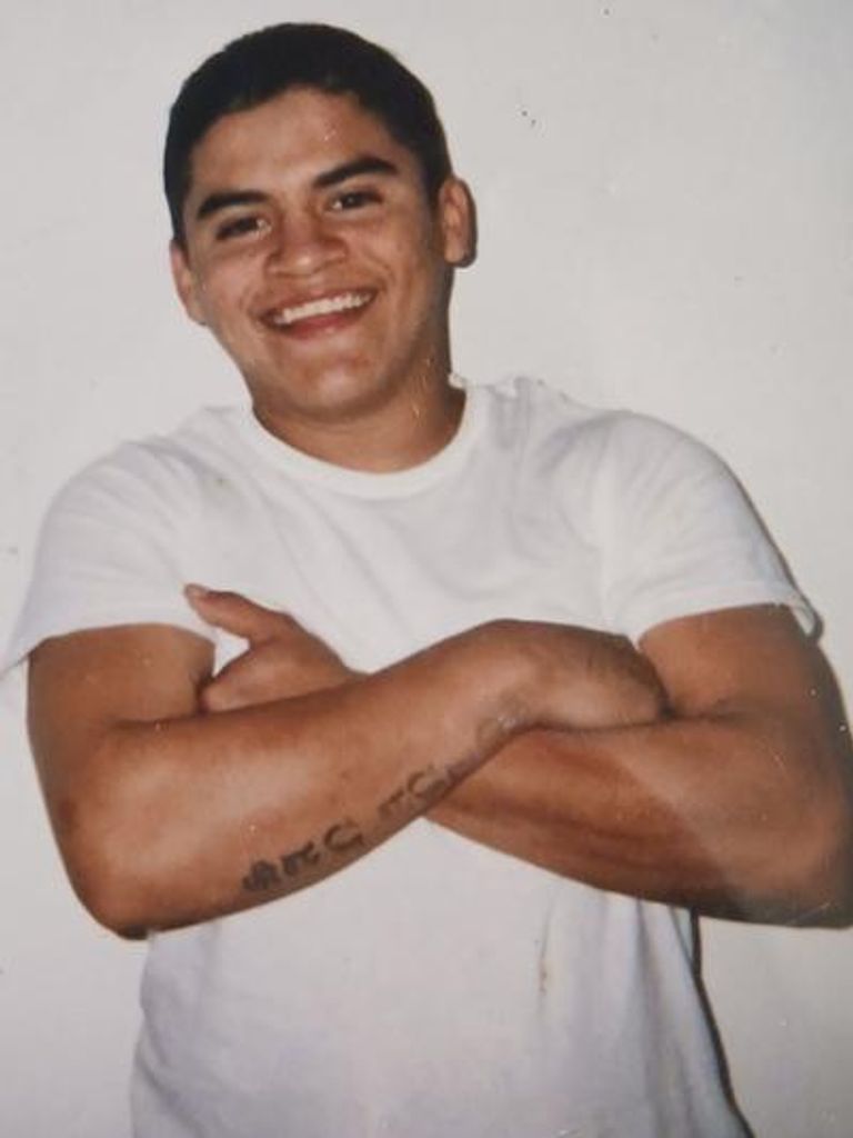 Bobby R Ramos Profile Photo