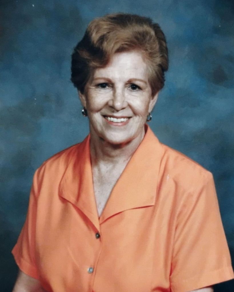 Lois VanDusen