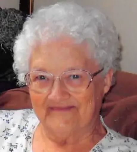Clova Marie Dobbyn Profile Photo